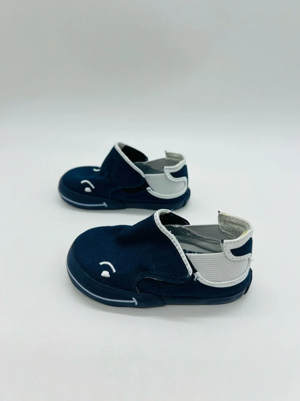 Sperry X Vineyard Vines Navy and White Whale Crib Shoes NWOT